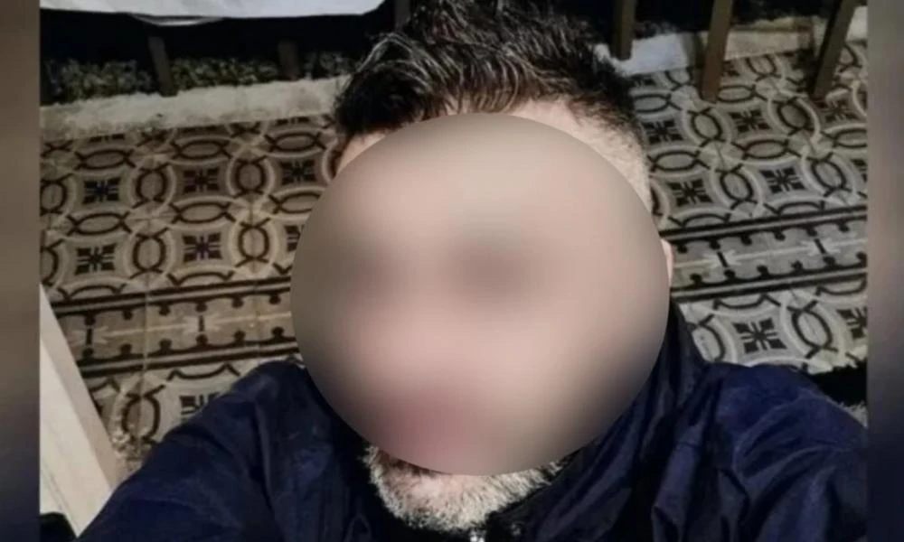 Ραφήνα: Η στιγμή που φτάνει η αστυνομία για τον 42χρονο που ξυλοκοπήθηκε μέχρι θανάτου (βίντεο)